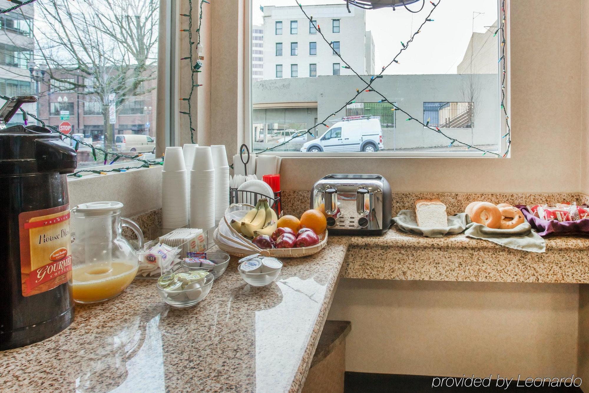 Studio 6 Suites Vancouver Wa Waterfront Екстер'єр фото